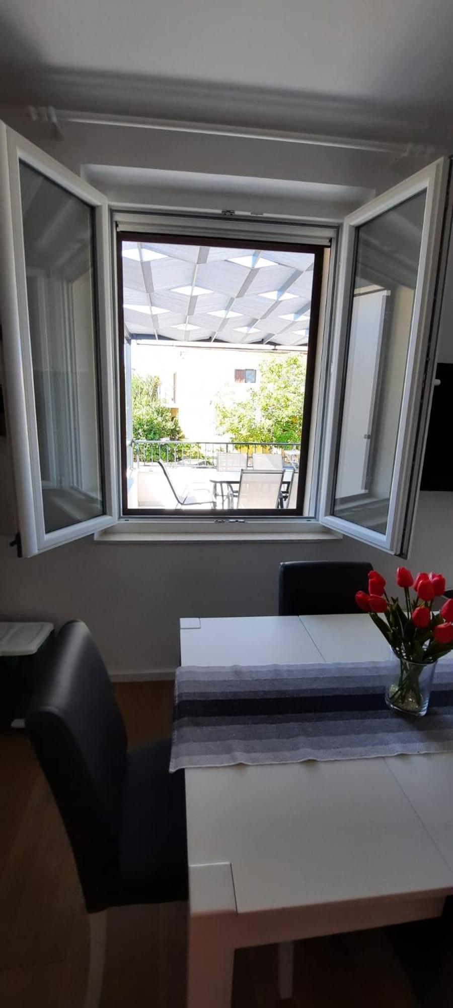 Beach Apartment Kate With Sea View, Balcony And Parking, Murter, Dalmatia 외부 사진