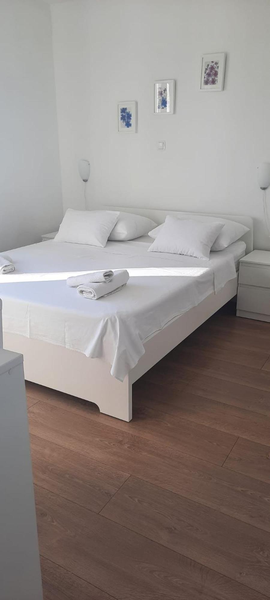 Beach Apartment Kate With Sea View, Balcony And Parking, Murter, Dalmatia 외부 사진