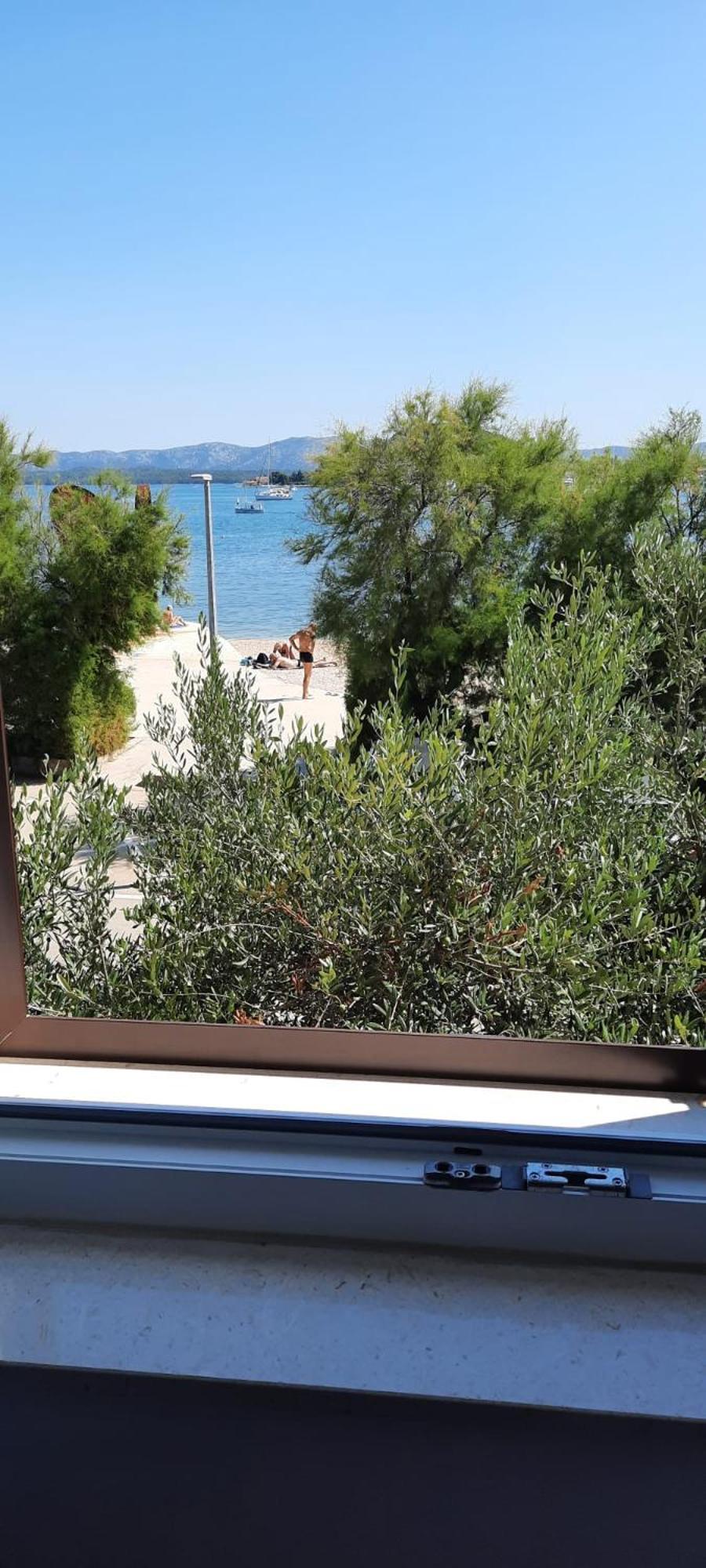 Beach Apartment Kate With Sea View, Balcony And Parking, Murter, Dalmatia 외부 사진
